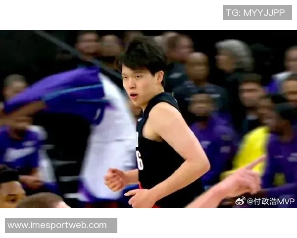 菜鸟杨瀚森表现亮眼克尼佩尔继续高光乐福状态低迷仅得8分 菜鸟杨瀚森表现亮眼克尼佩尔继续高光乐福状态低迷仅得8分