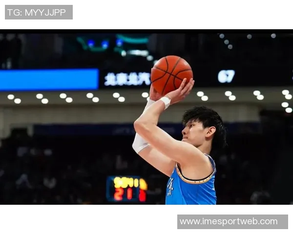 媒体人分析曾凡博得分机会不足原因强调积极性是关键因素